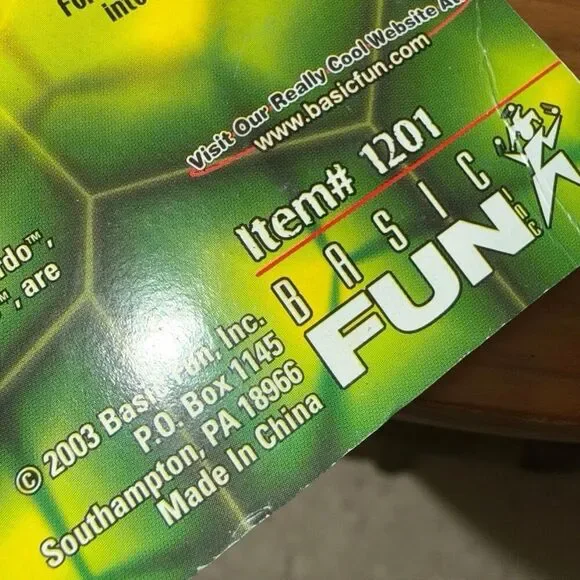 VINTAGE 2003 Basic Fun Teenage Mutant Ninja Turtles Michelangelo Keychain A44 - Picture 3 of 4